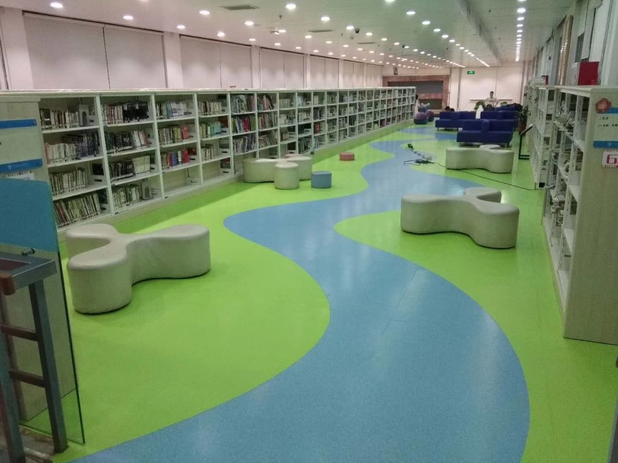 大巨龍pvc卷材地板使用的原料有諸多的優勢