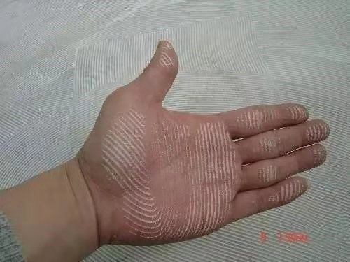 冬季pvc卷材地板施工溫度不夠如何解決