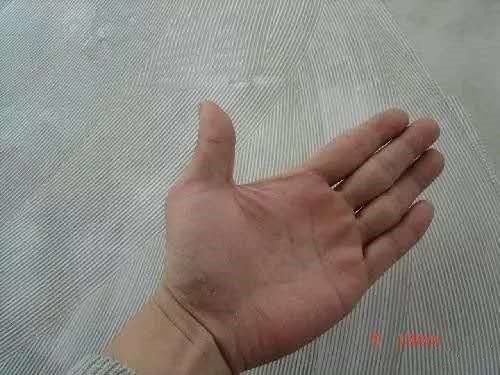 冬季pvc卷材地板施工溫度不夠如何解決