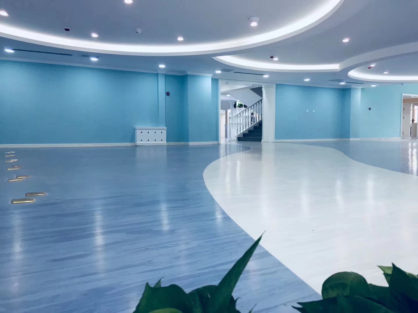 大巨龍地板廠家生產工藝高端，產品得到認可！